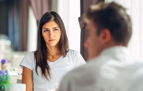 Несерйозні наміри: три сигнали на перших побаченнях, що передвіщають стосунки без розвитку